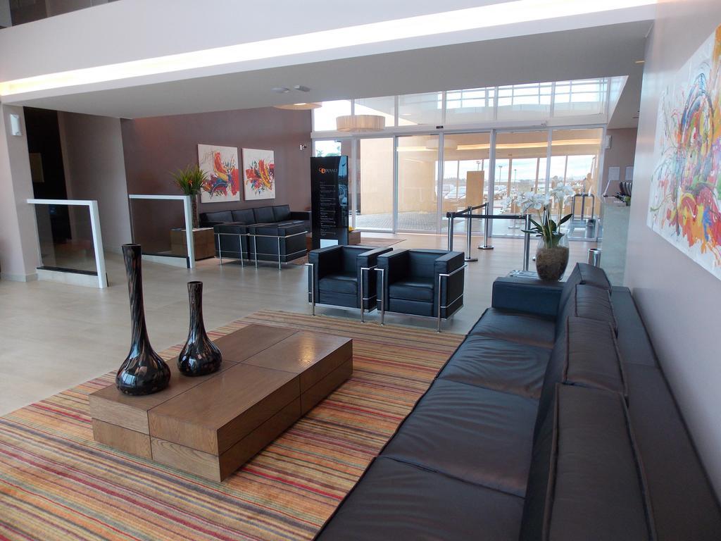 Denali Hotel Anapolis Bagian luar foto